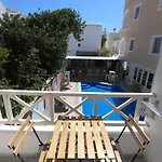 Anny & Perissa (Santorini)