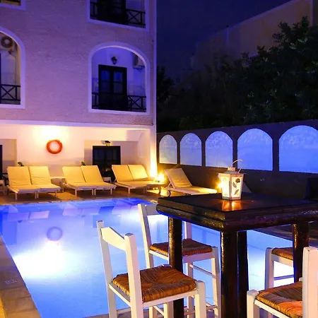 Anny & 公寓式酒店 佩里萨