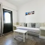 Hotel apartamentowy Anny & Perissa (Santorini)