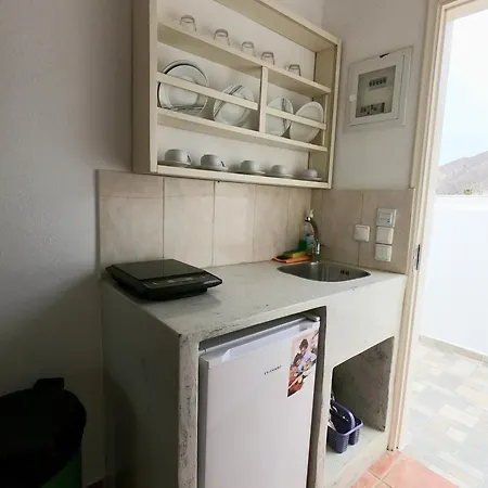 Anny & アパートホテル 3*