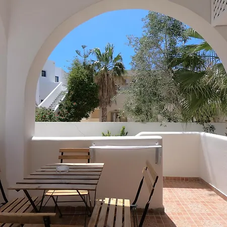 アパートホテル Anny &