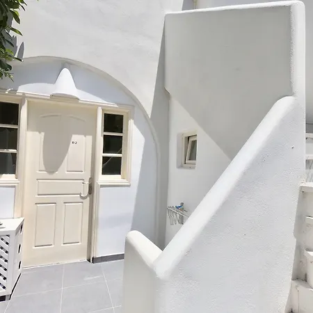 Lejlighedshotel Anny & Perissa (Santorini)
