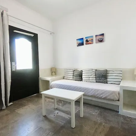 Hotel apartamentowy Anny & Perissa (Santorini)