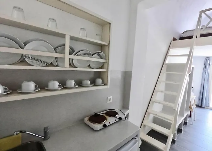 Aparthotel Anny & 3*