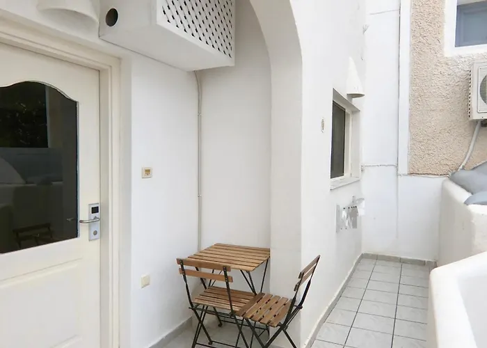 Lägenhetshotell Anny & Perissa (Santorini)