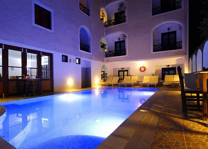 Aparthotel Anny & 3*