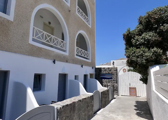 Anny & Hotel apartamentowy Perissa (Santorini)